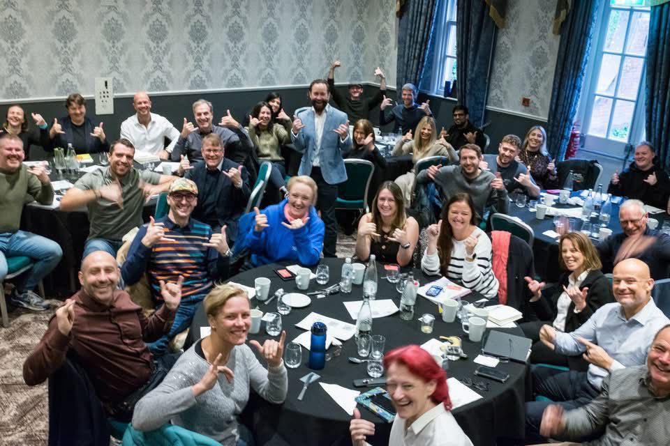 Another FULL HOUSE for the Property &amp; Investor Breakfast on Friday. 

Every seat around the table is taken to discuss strategy in 2026.

A room full freedom-drive founders, property and other investors, business owners, high net worth and sophisticated investors and SSAS