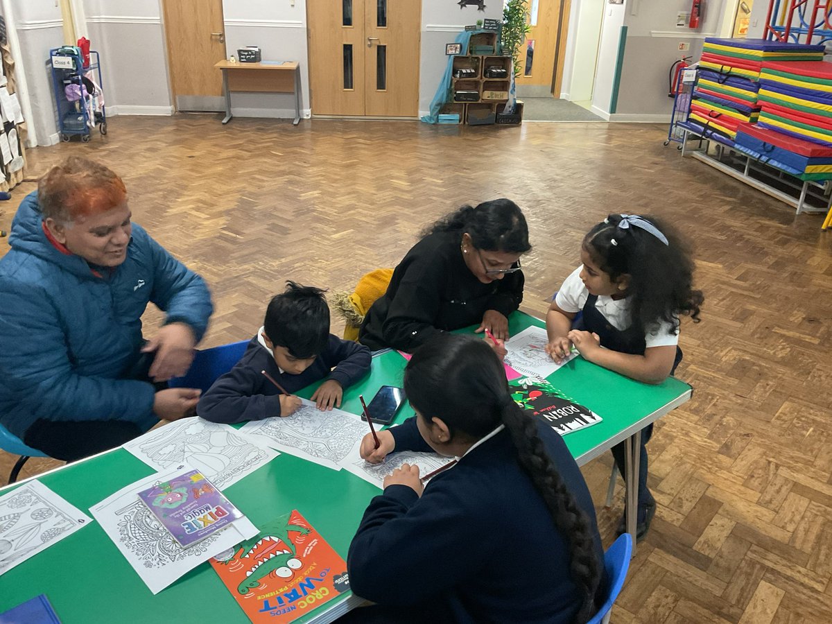 StanleyGroveAcademy tweet media