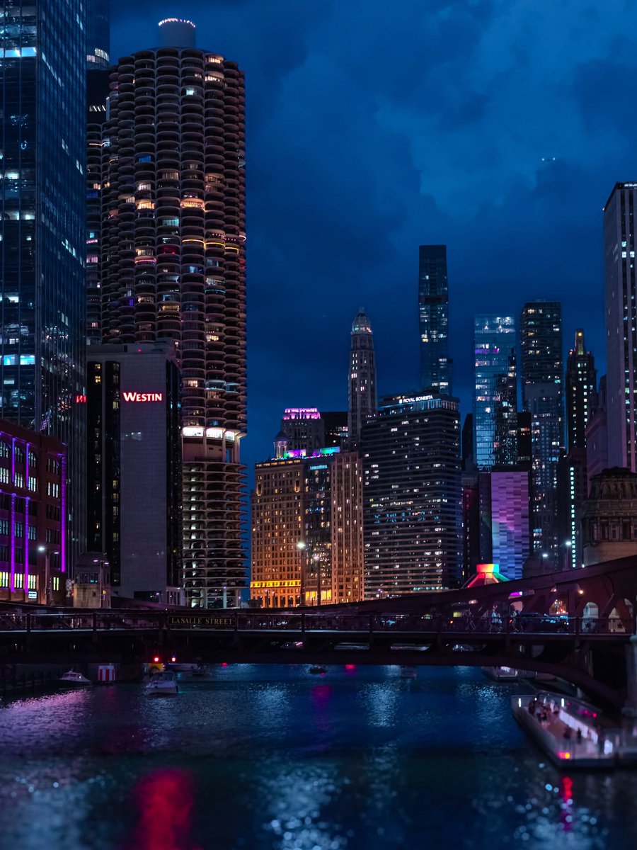 SeascapeNature's tweet image. Chicago, Illinois 🇺🇸