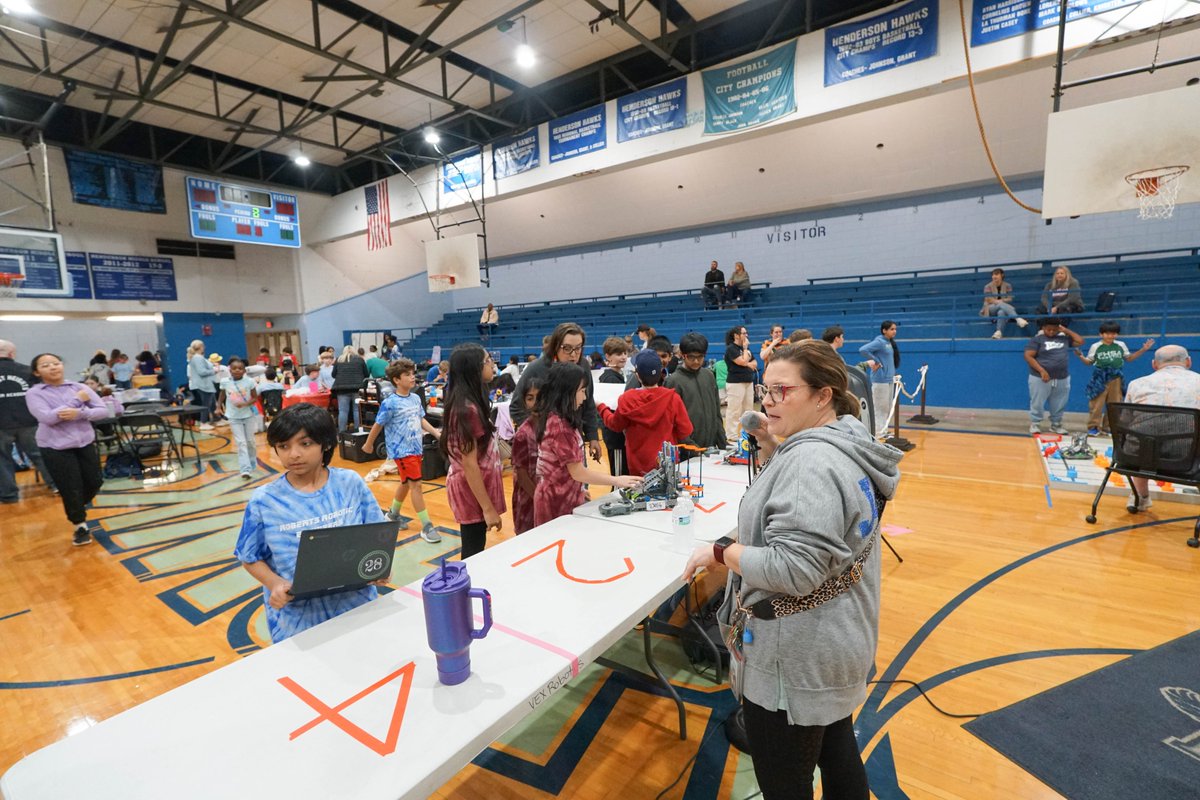 Little Rock School District tweet media