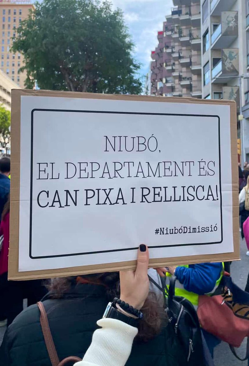 EtFelicitoFill tweet media