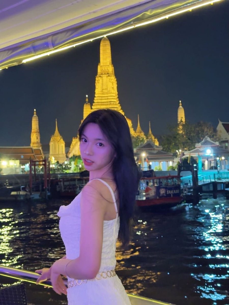 lycerime's tweet image. CAKEP BANGET ANJRIT 😭😭😭😭😭😭😭😭