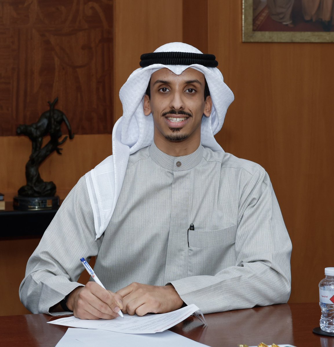 يسعدني تجديد عقدي مع شركة <a href="/alsayergroup/">مجموعة الساير</a>  ويأتي هذا التجديد في اطار توفير الدعم اللازم لمواكبة تحضيراتي اللاستحقاقات في البطولات القادمة و على راسها دورة الالعاب الاسيوية المقبلة في اليابان في شهر 10 القادم خالص الشكر و التقدير الى أعضاء مجلس الإدارة على الدعم المتواصل و الثقة