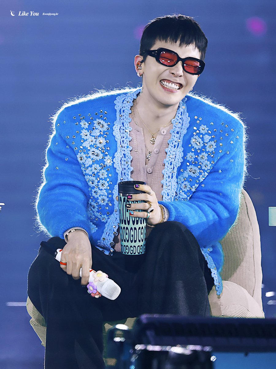 2026 G-DRAGON 'FAM' MEETING [FAM+ILY : FAMILY : FAM I LOVE YOU