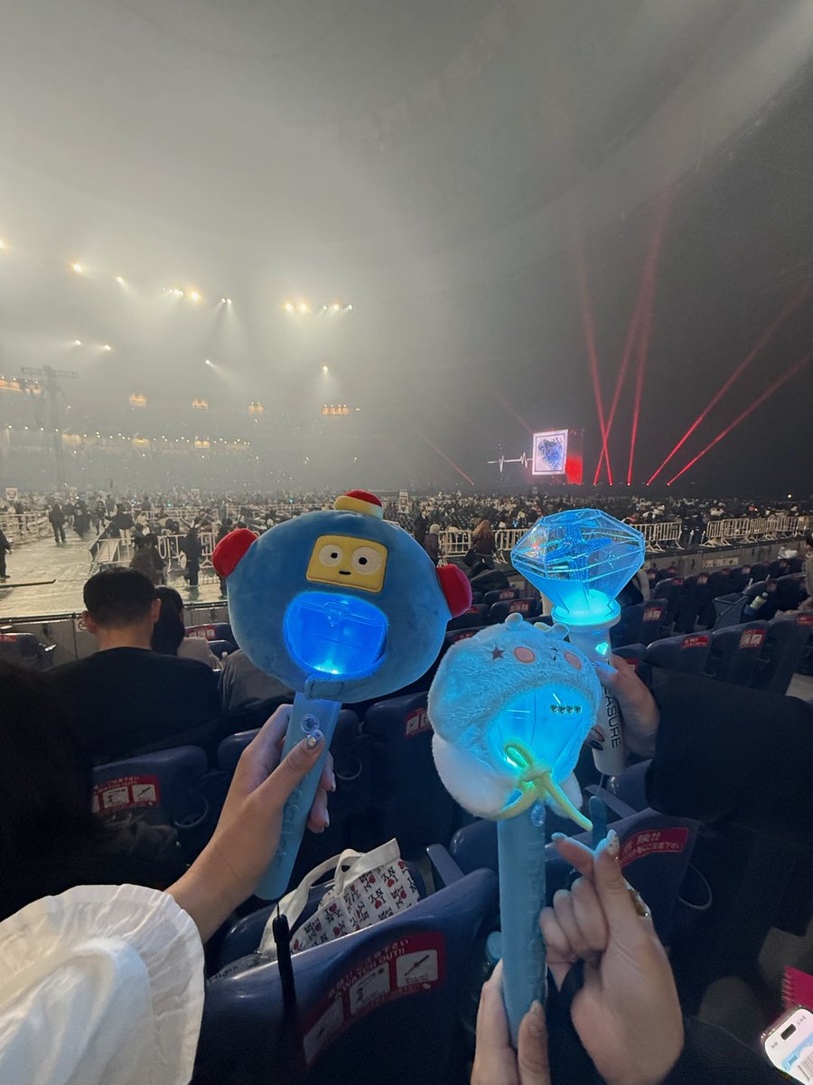 lil_YuYuYu's tweet photo. #PULSEONコーデ https://t.co/0nW2onjXoC