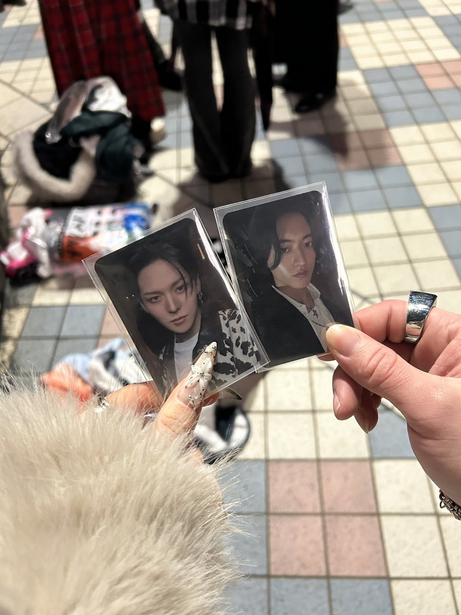 𝓶 ♬.*ﾟ tweet media