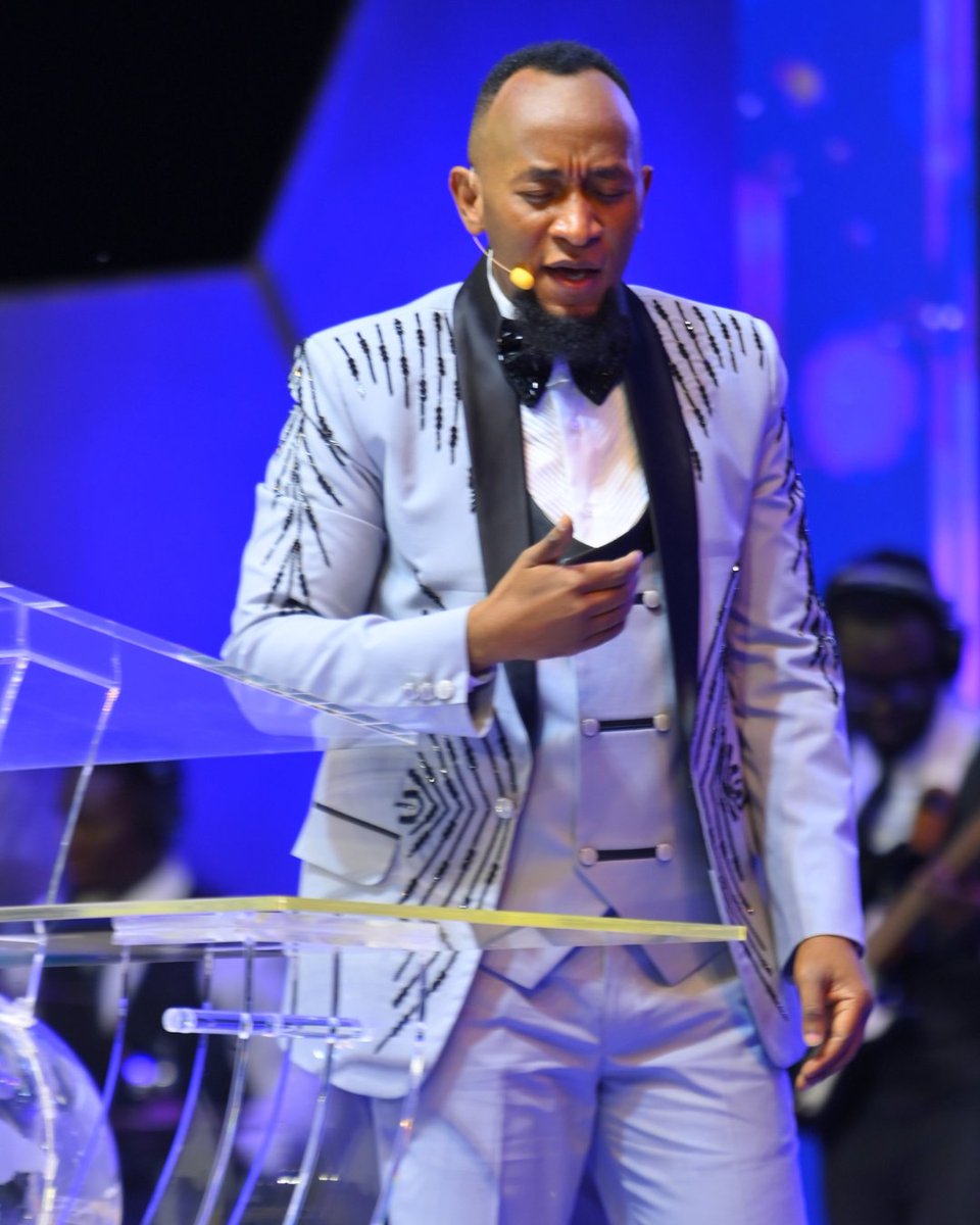 Prophet Elvis Mbonye tweet media