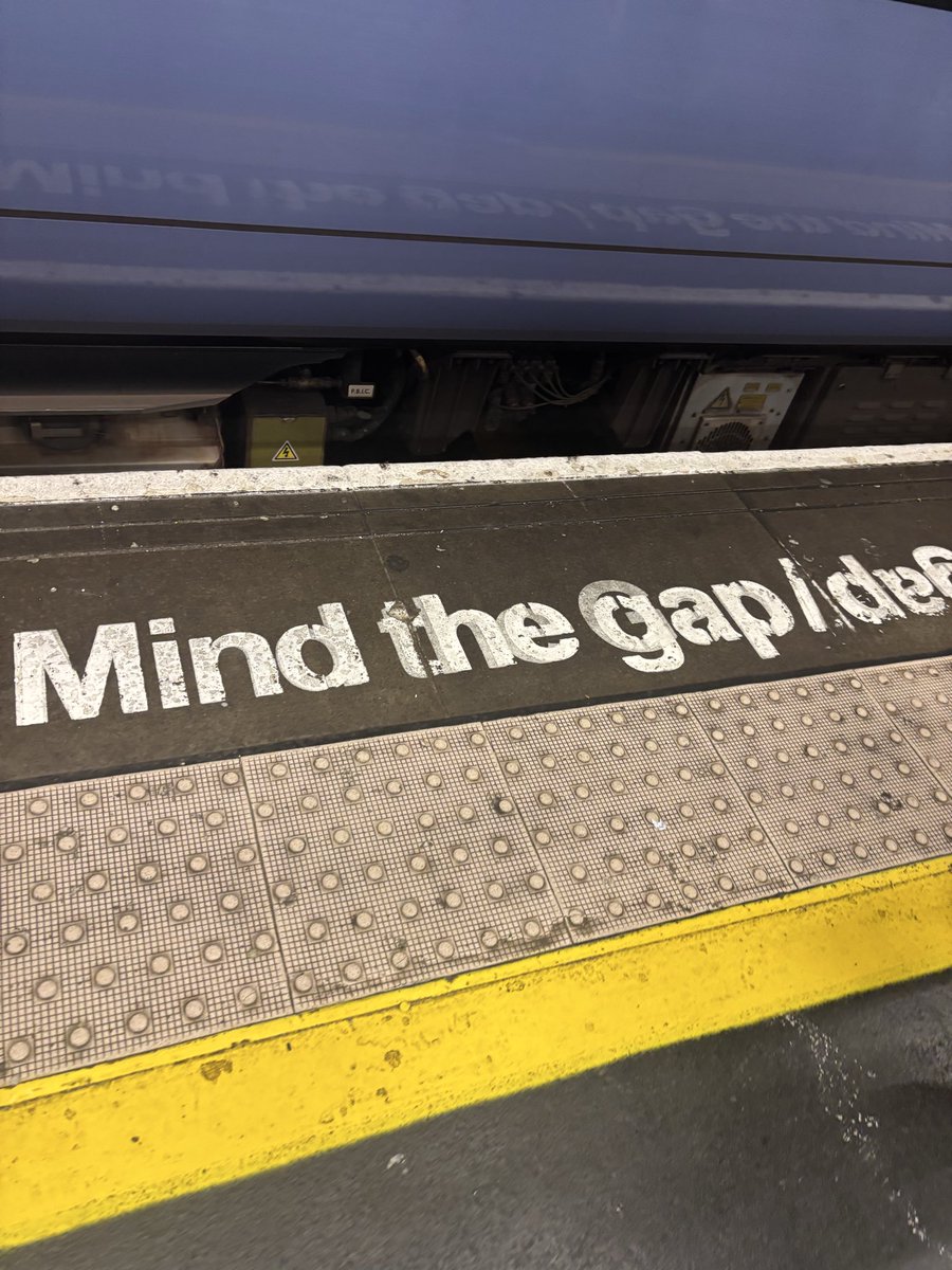 Postcard from LDN 🫧