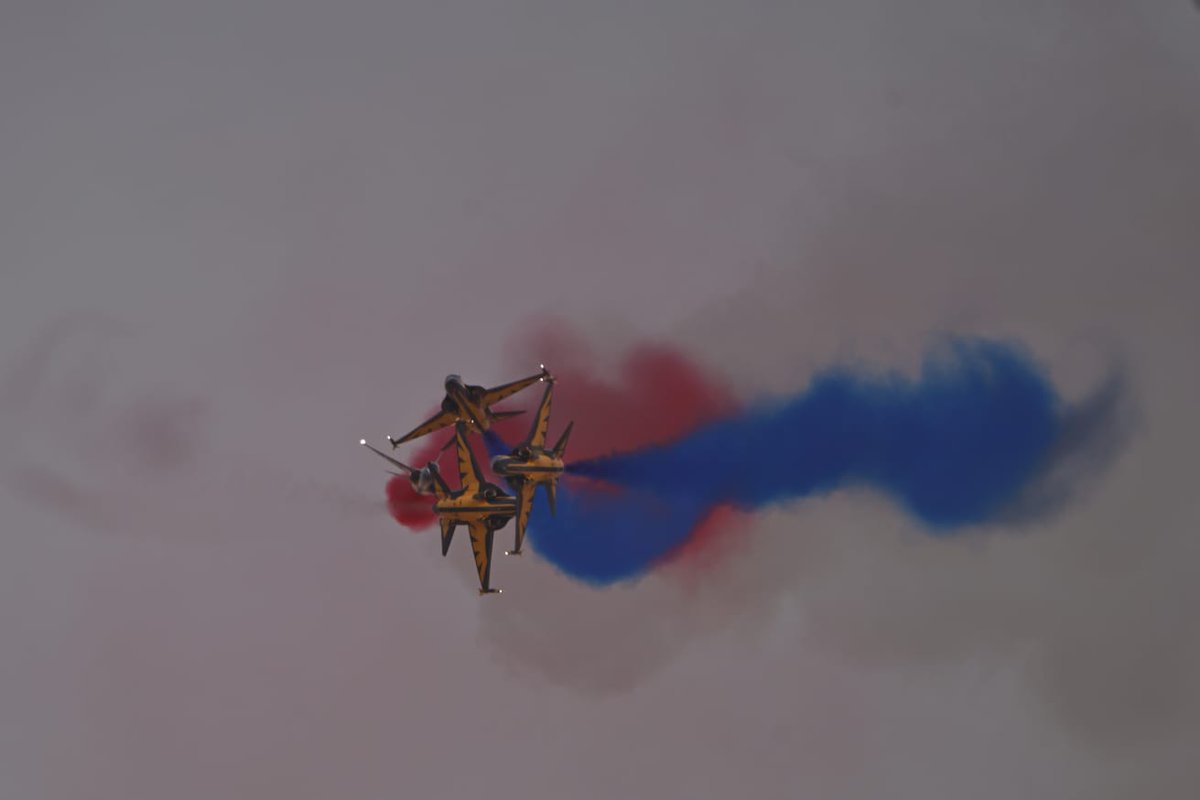 hdraye's tweet photo. بعض من صور الثلاثاء ١٠ فبراير من #العرض_الجوي
#wds2026 #airshow #rsaf #f15sa #korea #blackeagles https://t.co/uLc71aUz2m