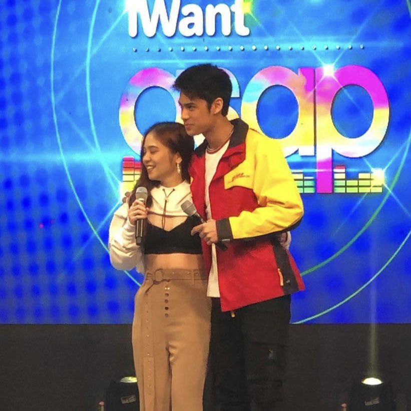 shenyue__'s tweet photo. “they had chemistry so bad that they never interacted again”

shardon, my multo https://t.co/PSvC6C46hX