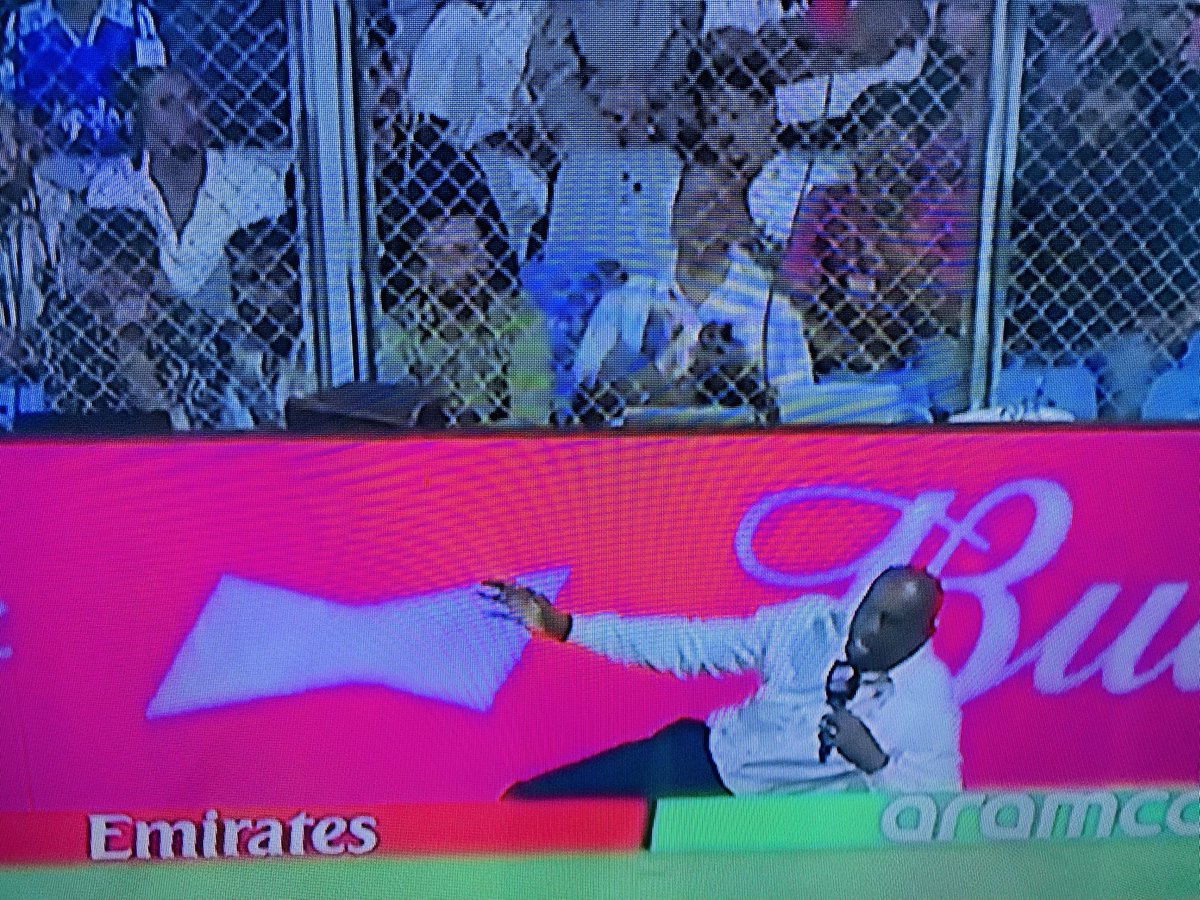 Ian Bishop doing reporting 😀😀😀😀#T20WorldCup