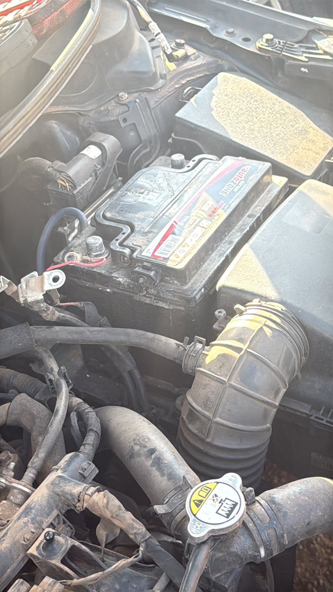 KaygeeDeHlobs's tweet photo. My car now. No call still. https://t.co/KVDjqWpvIN