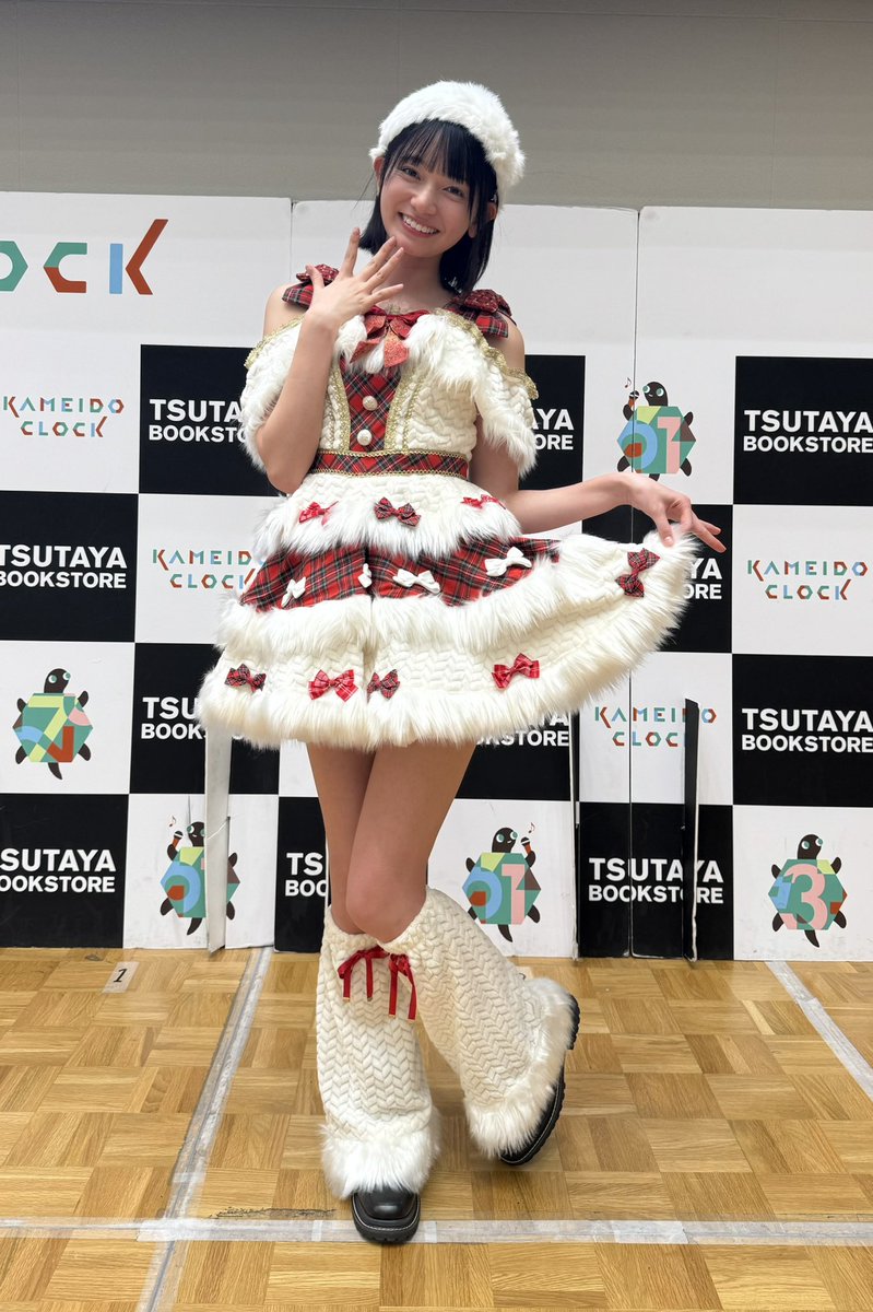 ykkkaomm's tweet photo. 2026/2/11(水祝) 亀戸カメクロコート
#TaskhaveFun フリーライブ２部

今年初Taskに白岡ちゃん居ませんでした
チョコ貰いましたが揃いませんでした
野音特典チェキ2回めの使用で衣装はクリスマス？
熊さん動画やって残念なヤツになりました
次はいつになるかなぁ🙂‍↔️ https://t.co/u44KLyOuRn