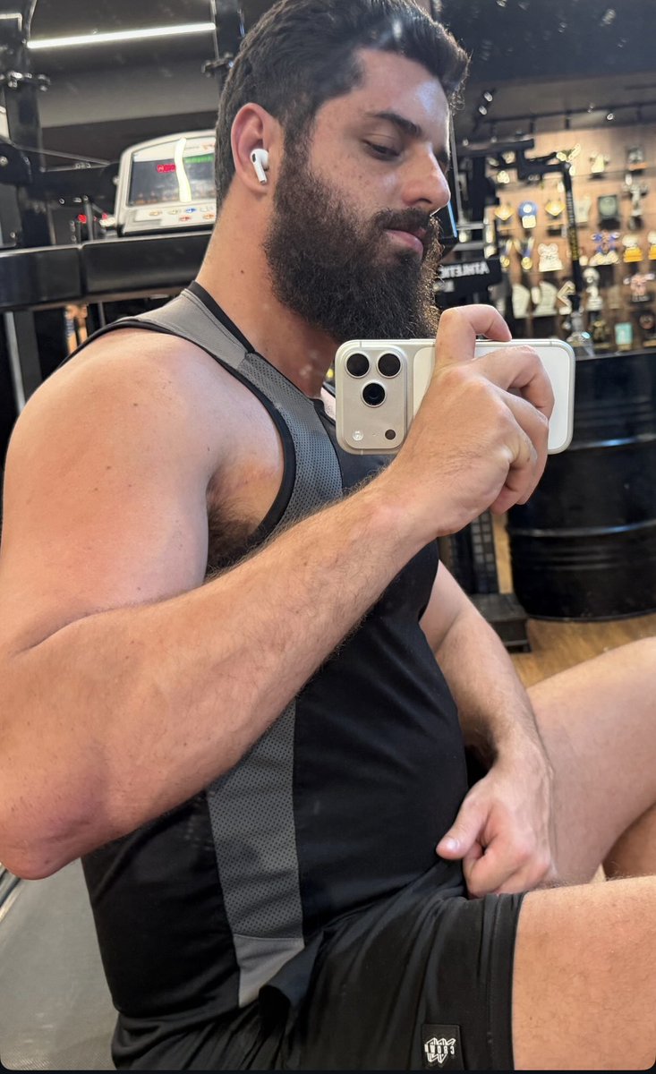 Augustus tweet media