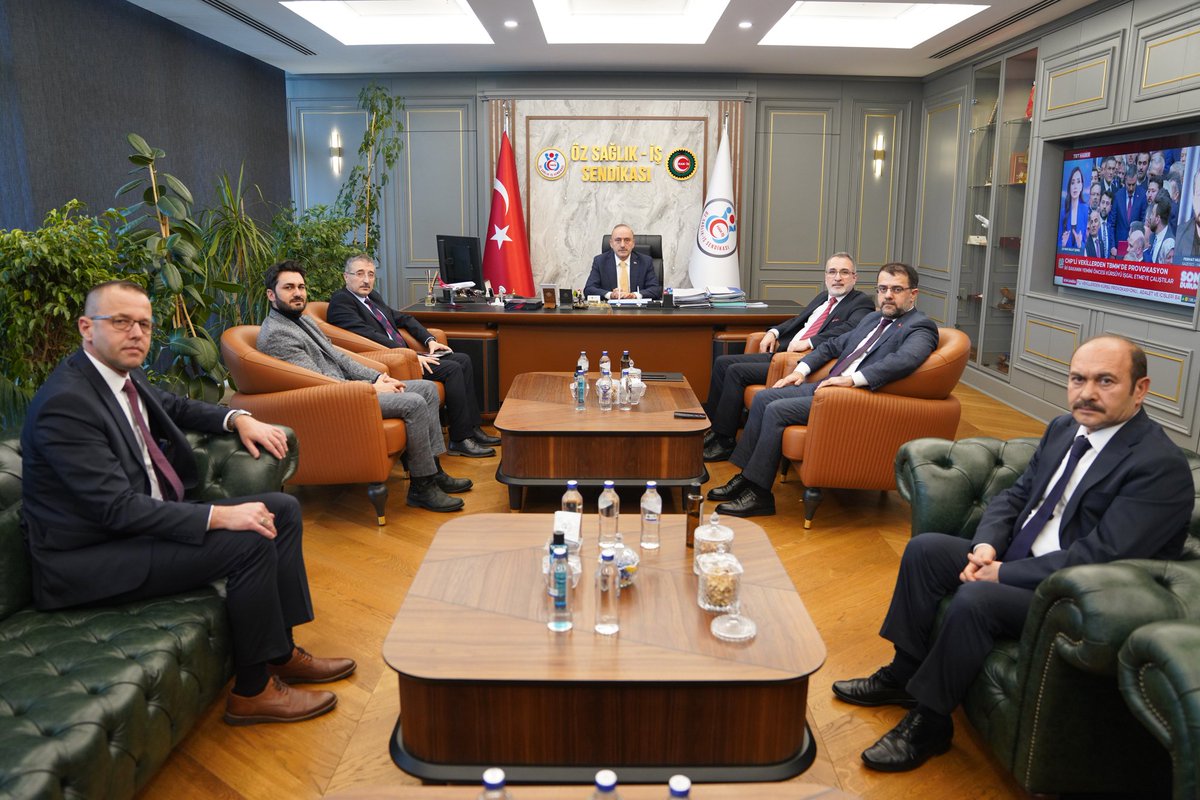 Gelecek Partisi Seçim İşlerinden Sorumlu Genel Başkan Yardımcısı Sayın Rumi Bekiroğlu, Çalışma ve Sosyal Güvenlikten Sorumlu Genel Başkan Yardımcısı Sayın Can Cankesen, Teşkilat Başkan Yardımcısı Sayın Hamza Ateş’in sendikamıza gerçekleştirdiği ziyarette işkolumuz ve çalışma