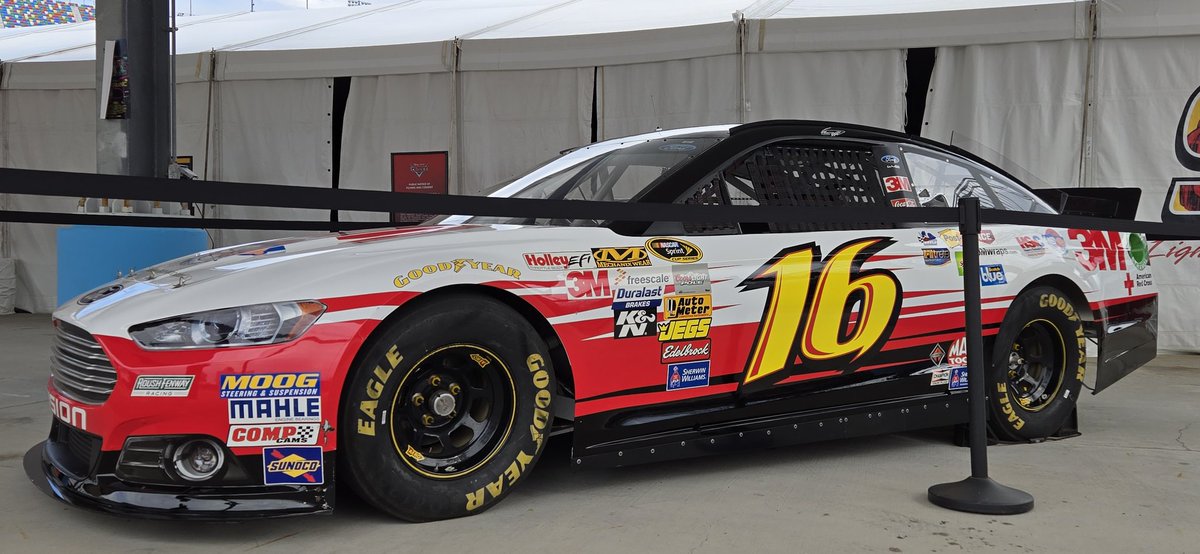 Greg Biffle's 2013 Michigan win car has been put on display in the Daytona Fan Zone.

Just one of a great number of tributes to Biffle we'll see throughout Speedweeks. #BeLikeBiff