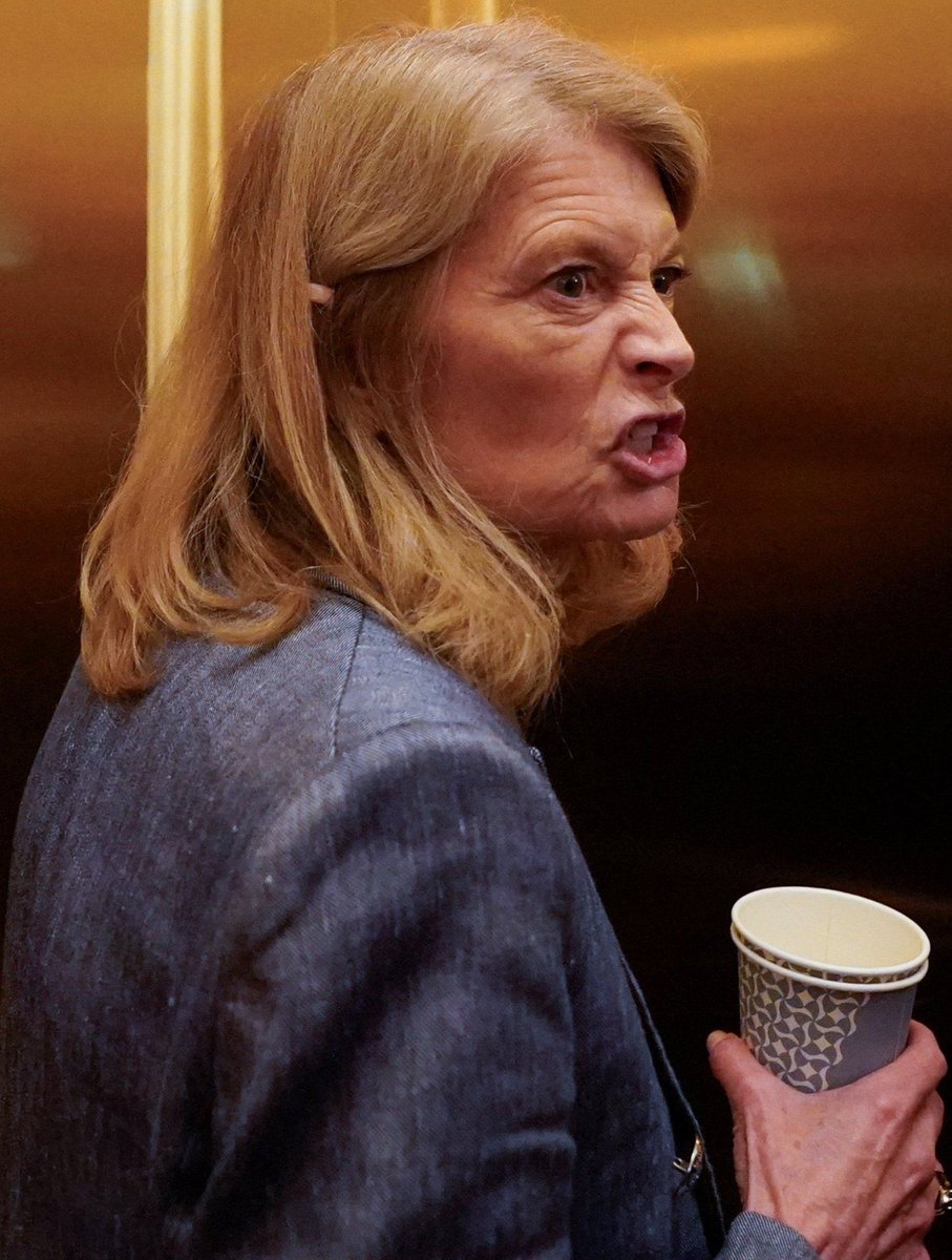 1Nicdar's tweet image. Describe RINO Lisa Murkowski (R-AK) using only one word.