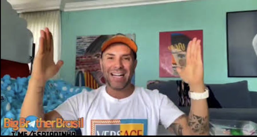 <a href="/Sevenn_Boy/">Sevenn_Boy</a> Pq vc Milena, apontou um garfo DESSE TAMANHO