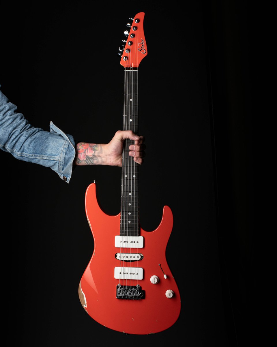 Suhr Custom tweet media