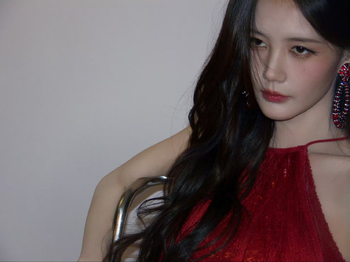 li yitong archive tweet media