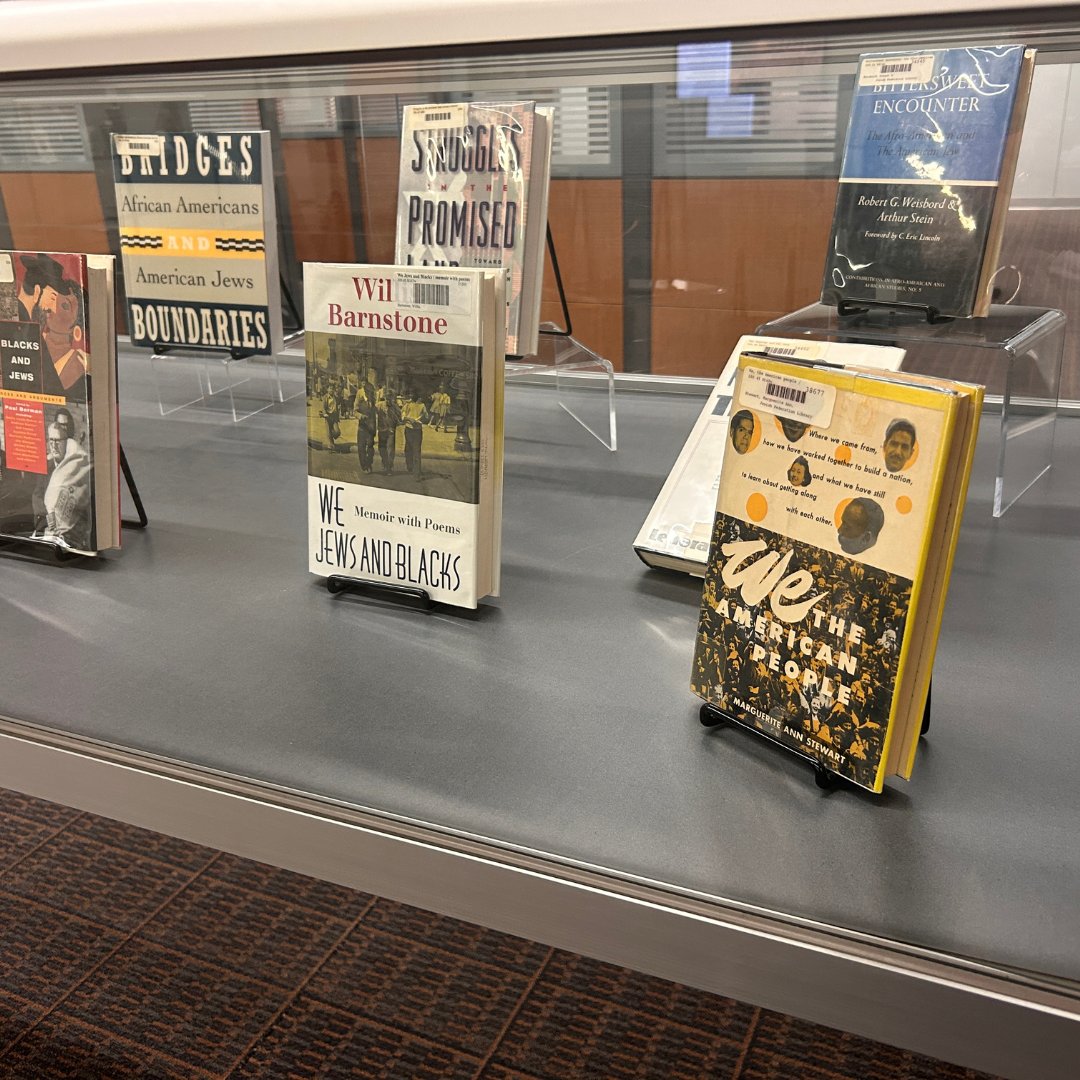 UNO Libraries tweet media