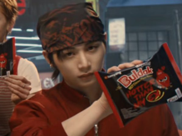 그와중에 착둥이 기엽고 난리 ㅋ.ㅋ ♥