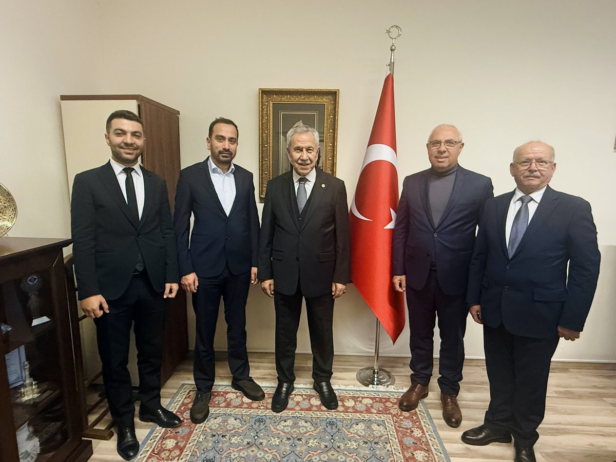 Antakya Organize Sanayi Bölgesi ve MOBSAN Sanayi Sitesi olarak, 22. Dönem Türkiye Büyük Millet Meclisi Başkanı Sayın Bülent Arınç’ı ziyaret ettik.

Nazik kabulleri ve kıymetli değerlendirmeleri için kendilerine teşekkür ederiz.