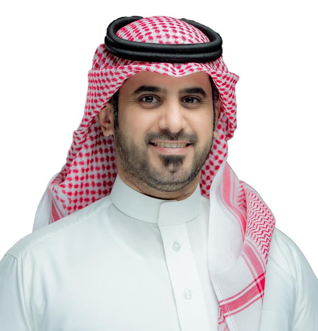 oyoungazette's tweet photo. تهنيء صحيفة عيون الالكترونية وجميع منسوبيها الصحفي الأستاذ هايف مسعد المطيري بحصوله على الدكتوراه الفخرية من منظمة الأمم المتحدة. 

نسأل الله له التوفيق والسداد.. https://t.co/H9F9OJqkoY