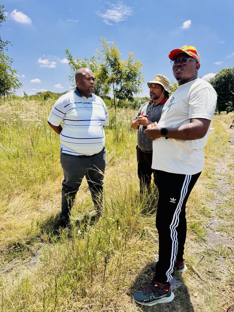 The DH of human settlement and myself we did site visit to inspect the land that we earmarked for developing Dukathole informal settlement. <a href="/MYANC/">ANC - African National Congress</a> <a href="/GautengANC/">Gauteng ANC</a> <a href="/ANCParliament/">ANC Parliament</a> <a href="/ANC_EKU_OFFICIA/">ANC EKURHULENI REGION OFFICIAL</a>
