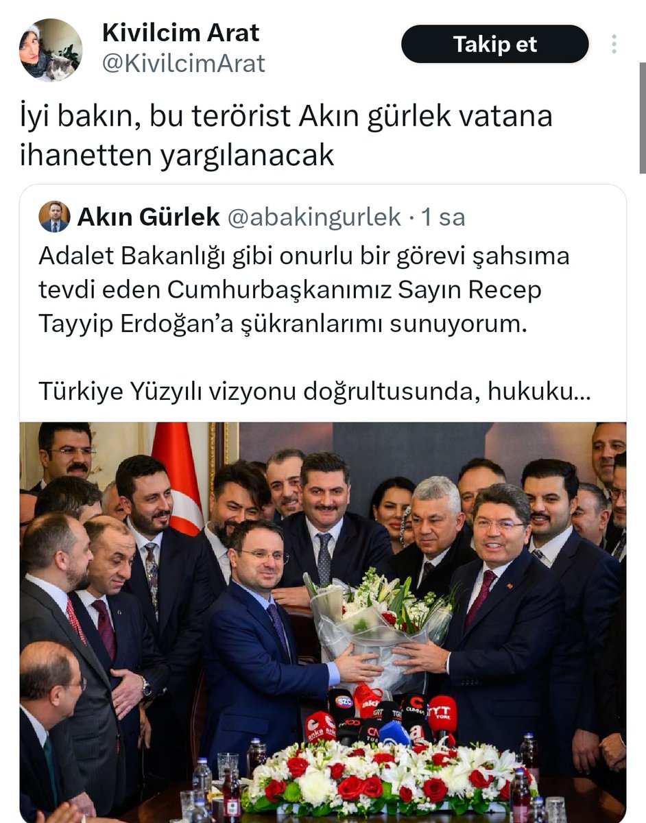 Herkes yoruma <a href="/EmniyetGM/">Türk Polis Teşkilatı</a> etiket yapsın...

Böylesine alçak bir söylem cezasız kalmamalı.