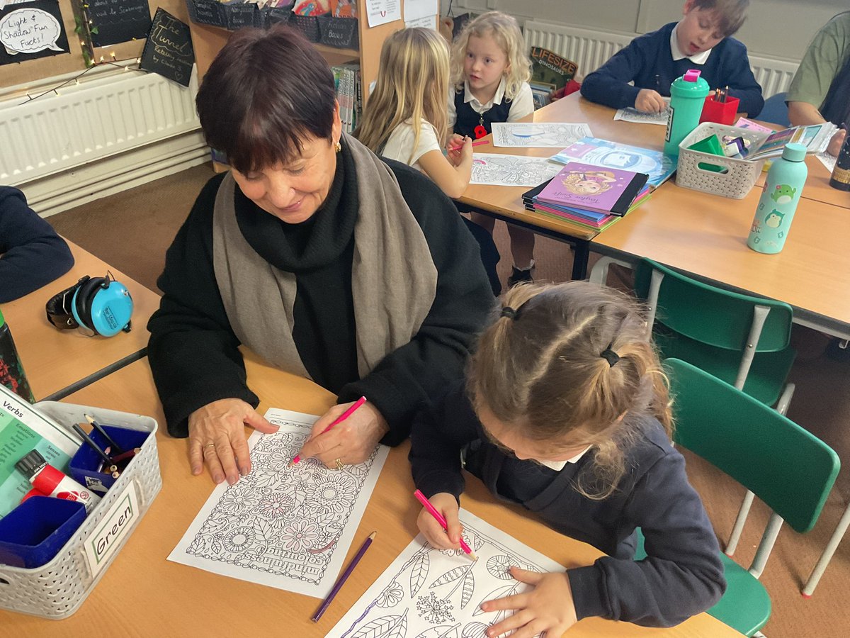 StanleyGroveAcademy tweet media