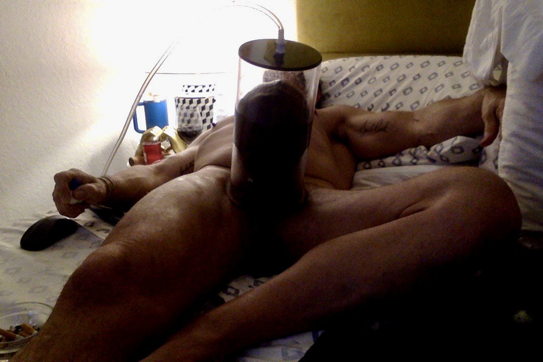 Florida saline pumper tweet media