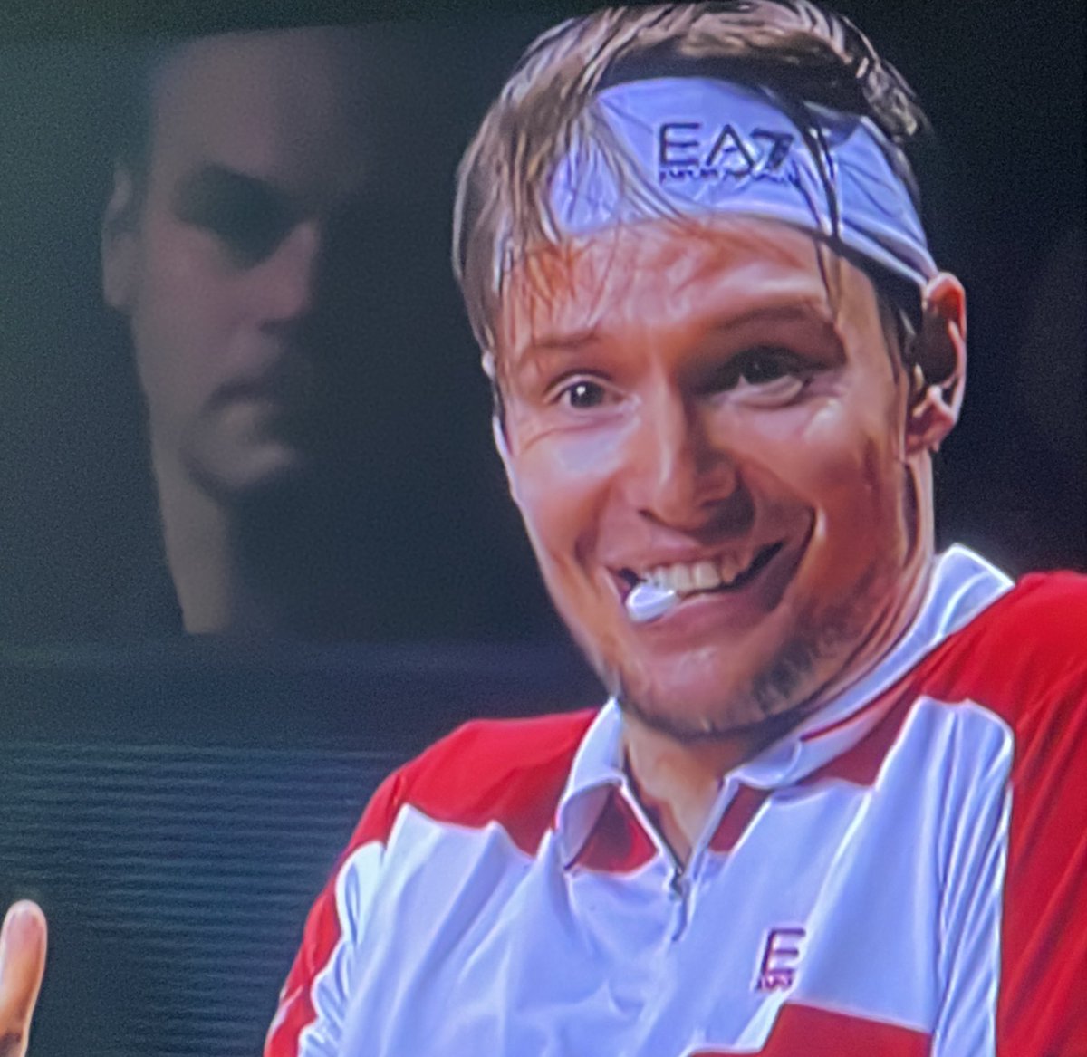hfkencjc's tweet photo. @josemorgado Bublik wasn’t right? 🤣
Even him is laughing, Bublik knows how STUPID this was https://t.co/3KRcVHcF3u