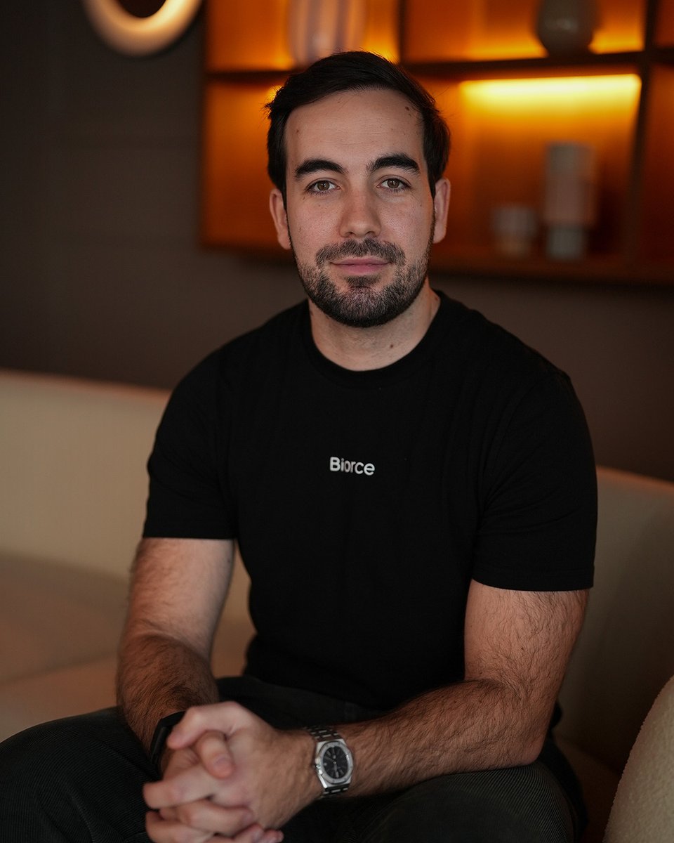 EU Business School tweet media