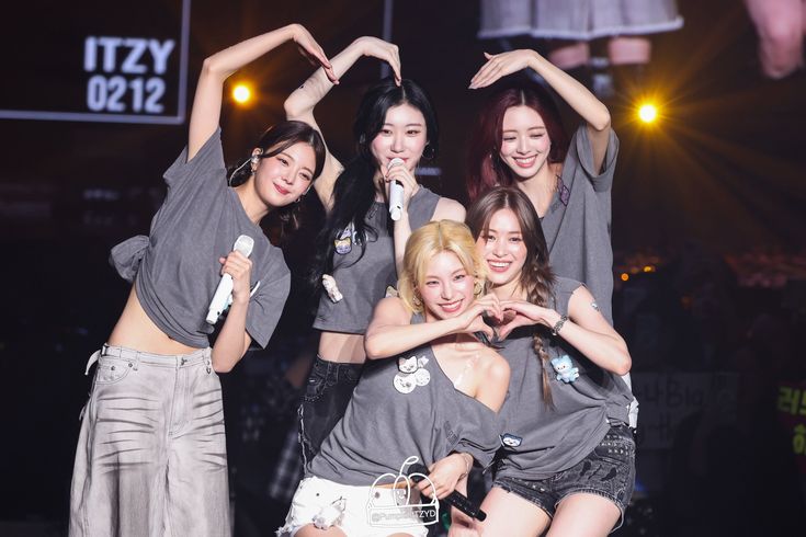 Happy 7th Anniversary to our queens, ITZY! 💖🔥 7 years of