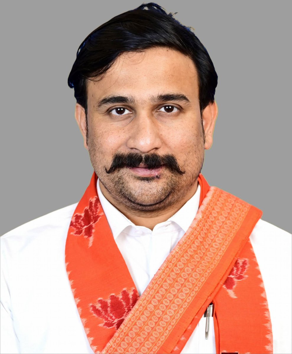 proutbjp's tweet photo. ଭଟଲି ବିଧାନସଭାର ବିଧାୟକ ସାନ ଭାଇ ଶ୍ରୀ ଇରାଶିଷ ଆଚାର୍ଯ୍ୟଙ୍କୁ ଜନ୍ମଦିନର ହାର୍ଦ୍ଦିକ ଶୁଭେଚ୍ଛା ଓ ଅଭିନନ୍ଦନ।
ମହାପ୍ରଭୁ ଶ୍ରୀ ଜଗନ୍ନାଥ ଓ ମା" ଭଦ୍ରକାଳୀଙ୍କ ନିକଟରେ ଆପଣଙ୍କର ଉତ୍ତମ ସ୍ୱାସ୍ଥ୍ୟ ଓ ଦୀର୍ଘାୟୁ ଜୀବନ କାମନା କରୁଛି।
@irasisacharya https://t.co/7lHdiPI1De