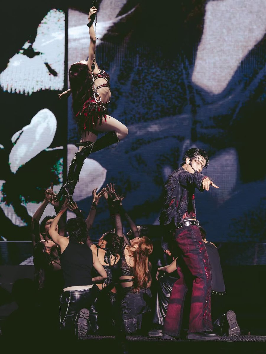 อมก รูปมุมนี้สวยมากกกกกกก 🥹✨

#KHUNPOL #Ingkho_PiXXiE 
#PiXXiE_2ndConcert