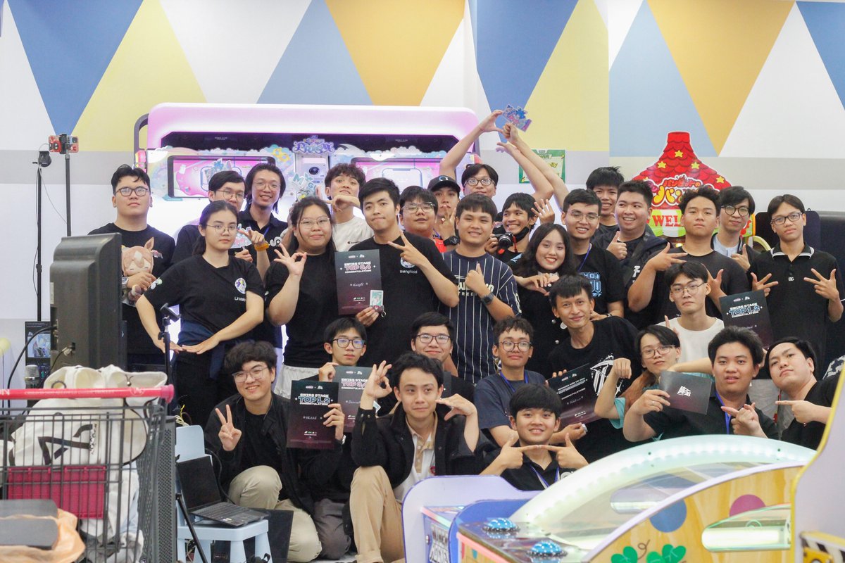 munehim3's tweet photo. Last weekend, I chance to become a Technical Director for the maimai DX Miền Tây Championship 2026!

Thank everyone for your support! What a great tournament! https://t.co/1BGjsY0dXV
