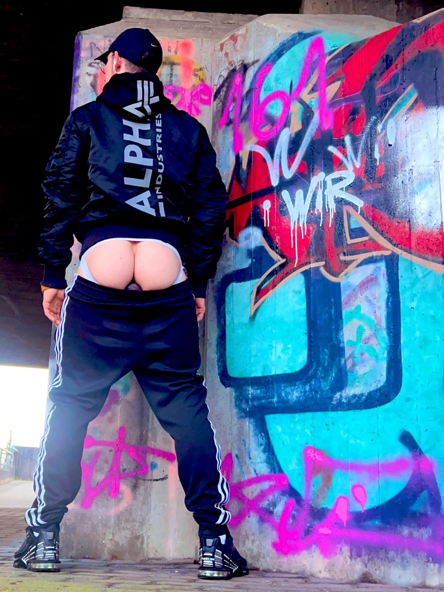 Mr.Kink.FFun tweet media