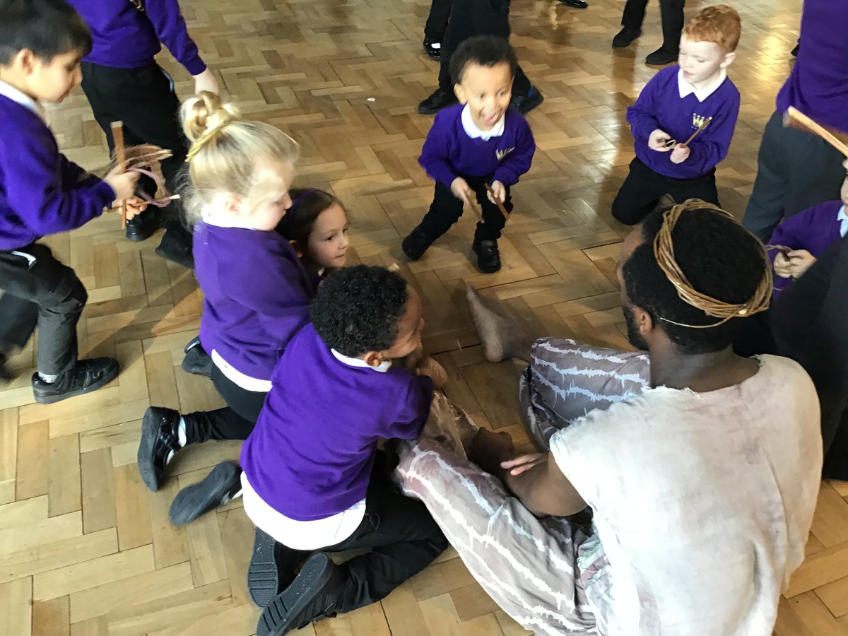 arkkingsacademy's tweet photo. We were thrilled to welcome Ascension Dance into our school for an amazing workshop with our primary pupils 🎉

The performances were captivating, the props sparked so much excitement, and the dances had everyone smiling and engaged. A brilliant experience for our children✨ https://t.co/g7P29hzpJh