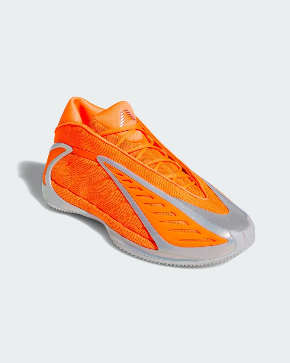adidas alerts tweet media
