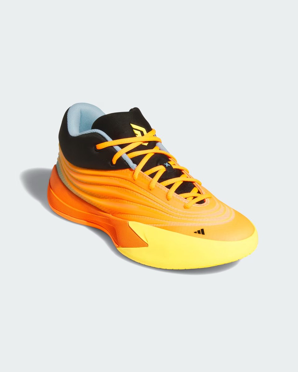 adidas alerts tweet media