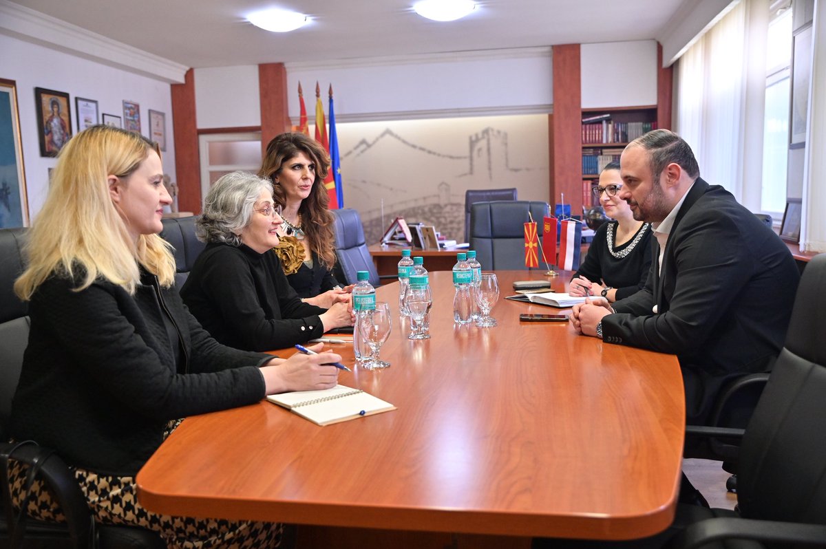 NLinSkopje's tweet photo. Thank you for the inspirational conversation and the open attitude for cooperation! Looking forward to working together!

#NLinMK #weshinetogether #skopje https://t.co/OS7OSFMUys