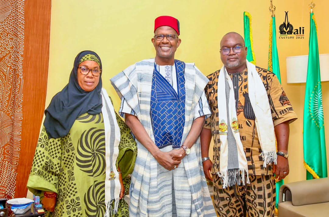 #CIGMA #Culture | Sikasso prépare la 7e édition du festival Nangnerki : une délégation de la commission d’organisation reçue par le ministre Mamou Daffé 

Bamako, le 4 février 2026

Plus d'informations sur gouvernement.ml 

MACIHT