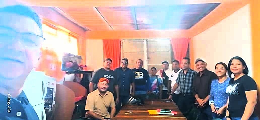 #11FEB2026 |Cem-San Fdo <a href="/ADemocratica/">Acción Democrática</a> Resistencia Apure reunidos con la Plataforma Unitaria del municipio San Fdo. Nuestro Sec. General municipal <a href="/Fernando_z72/">Fernando Zambrano</a>, reafirmó el compromiso de AD en Resistencia en el marco del Día de la Juventud ¡Unidad!
<a href="/PieroMaroun/">Piero Maroun</a> <a href="/DanielTiradoP/">Daniel Tirado Perez</a>