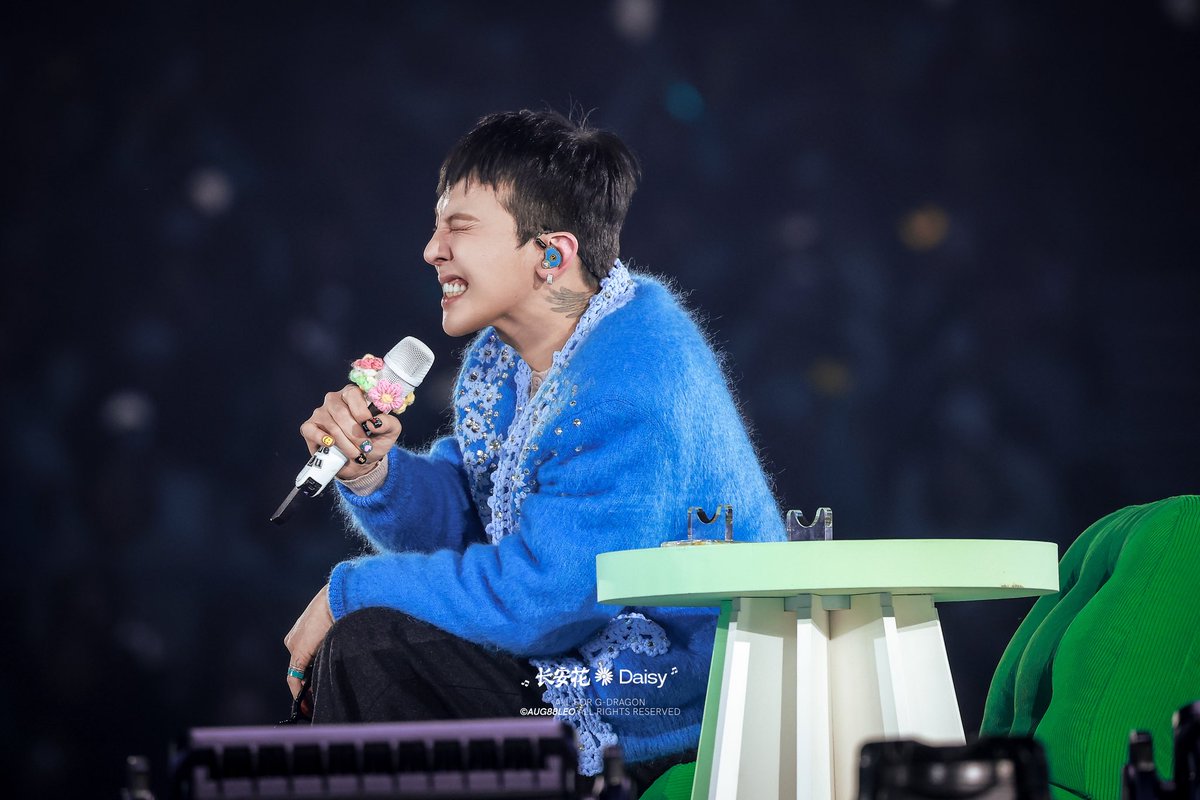 🙏🙏

#GD #GDRAGON #지드래곤 
 #ジヨン #權志龍 
#PLEASE_PROTECT_GD