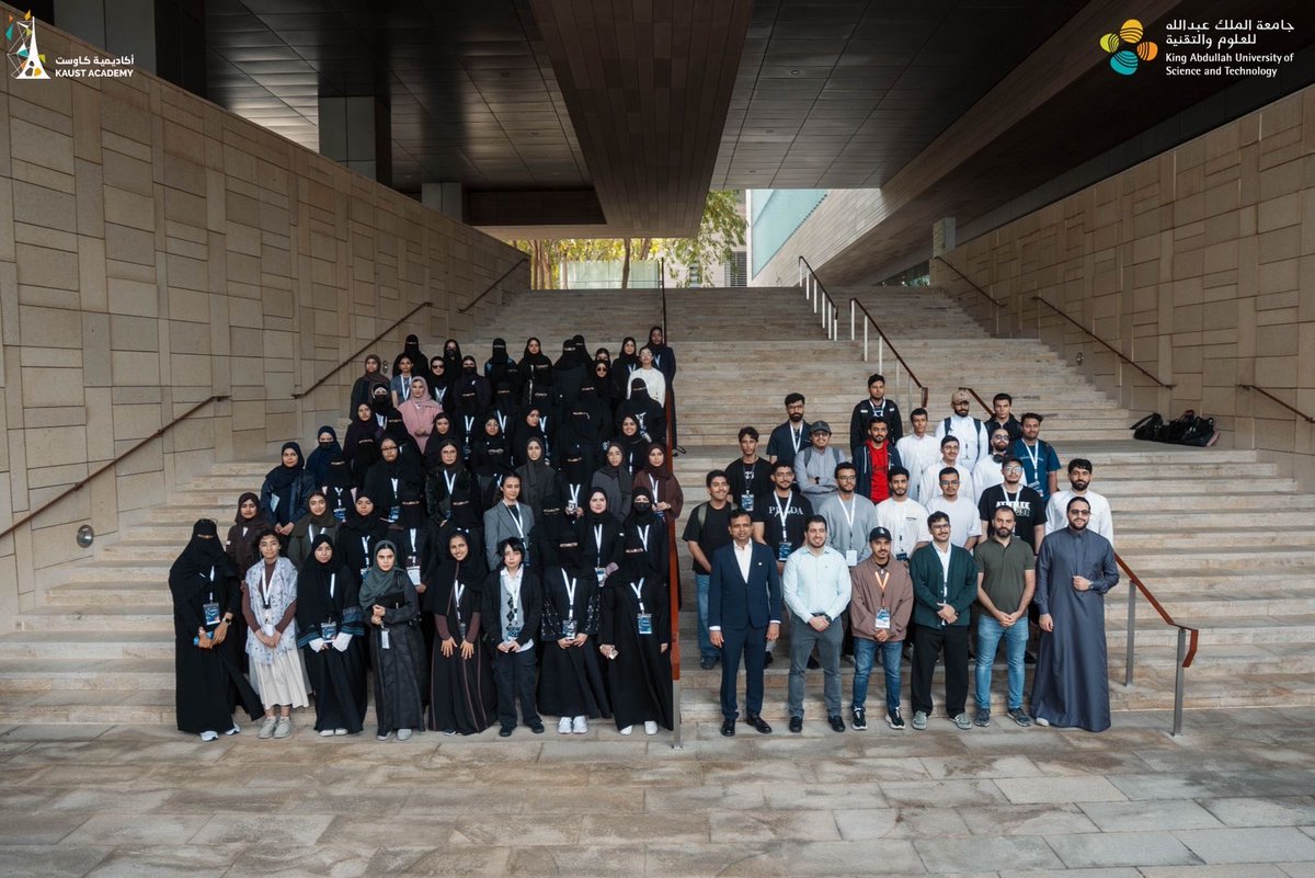 genrazan's tweet photo. Bioinformatics Specialization program 

#كاوست
 #أكاديمية_كاوست https://t.co/KiBnJ5M7Q7