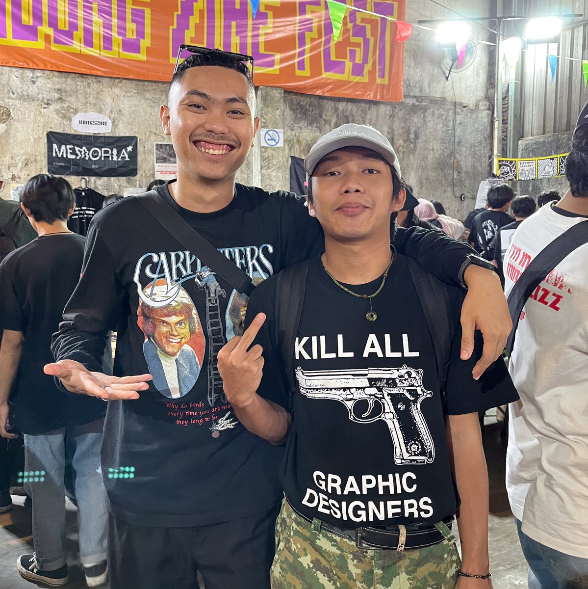 koerangadjar's tweet image. terakhir beli buku saku pramuka ama tutorial sulap pas sd
#bzf