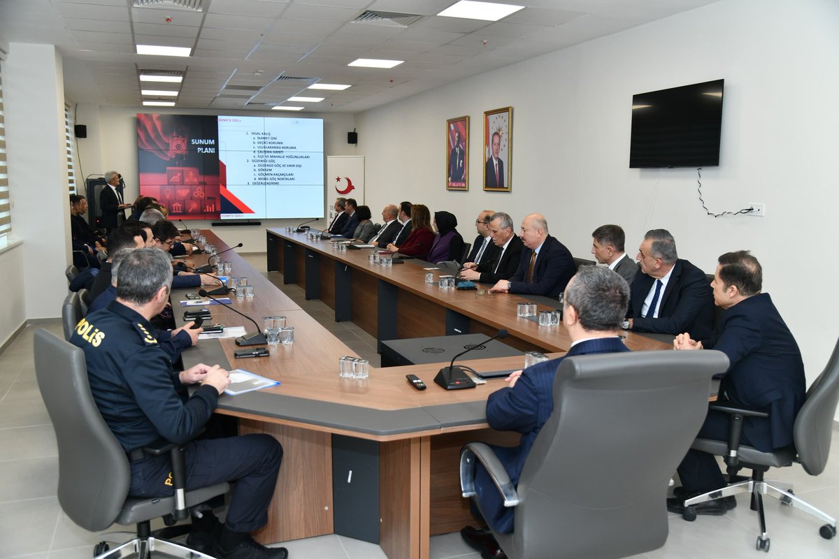 Vali Soytürk Başkanlığında İl Göç Kurulu Toplantısı Yapıldı

tekirdag.gov.tr/vali-soyturk-b…