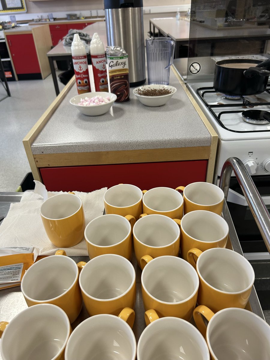 bonus_pastor's tweet image. Ready for pancake flipping and hot chocolate after school today. #Foodtech #pancakes